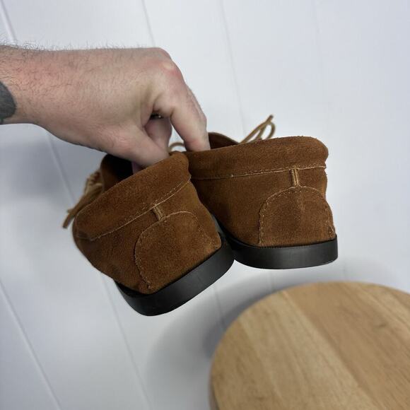 Minnetonka Suede Moccasins with Light Stitching - Picture 10 of 11